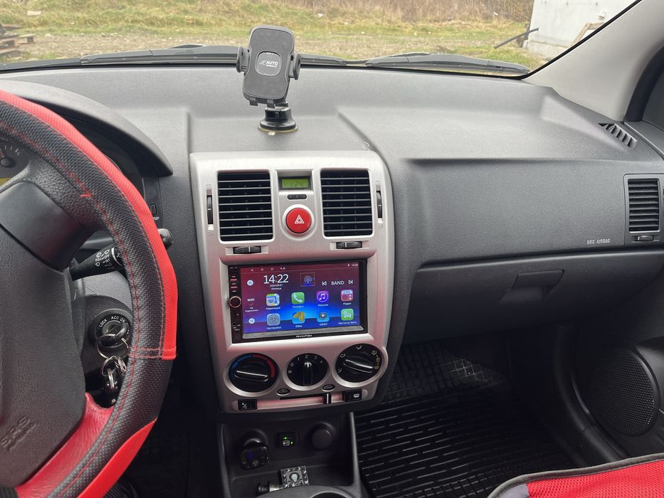 Автомобіль hundai