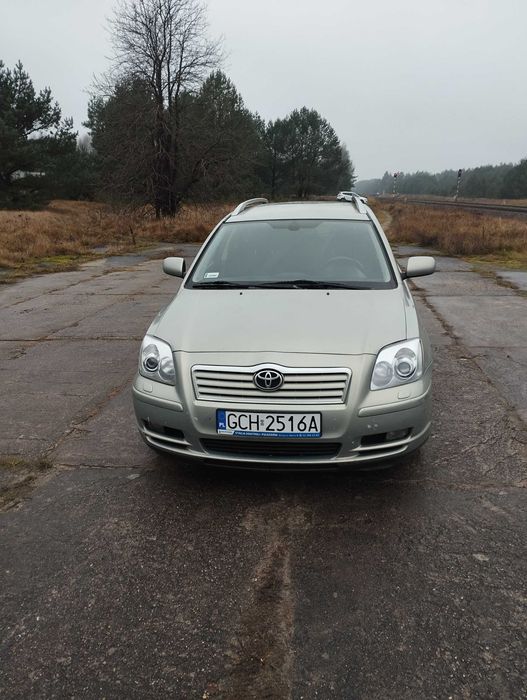 Toyota Avensis 2.2 diesel d-4d 176KM ..tanio !!!