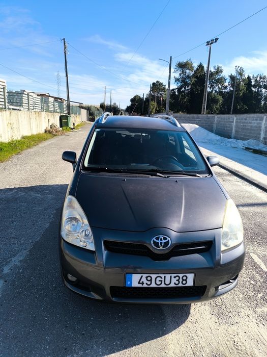 Toyota Corolla verso 2.2
