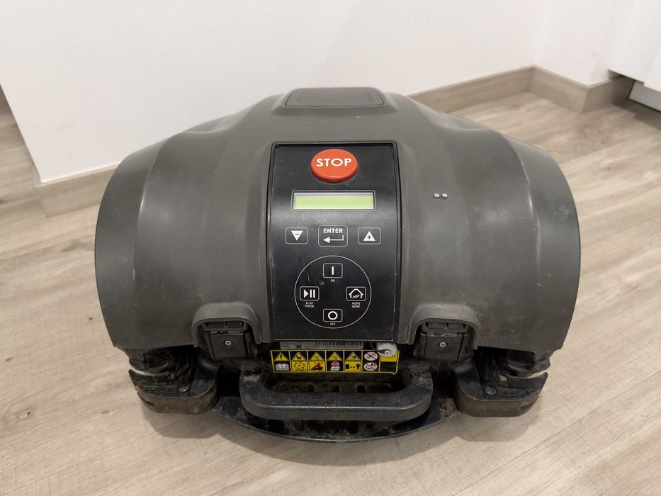 Robot koszący Stiga Autoclip 225S