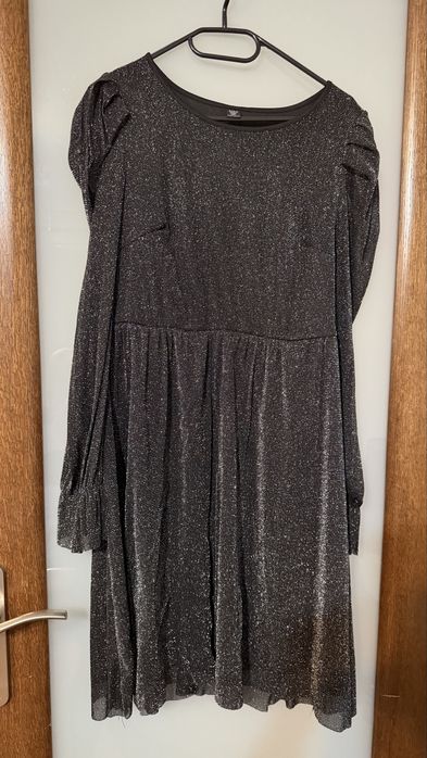 Czarno srebrna sukienka