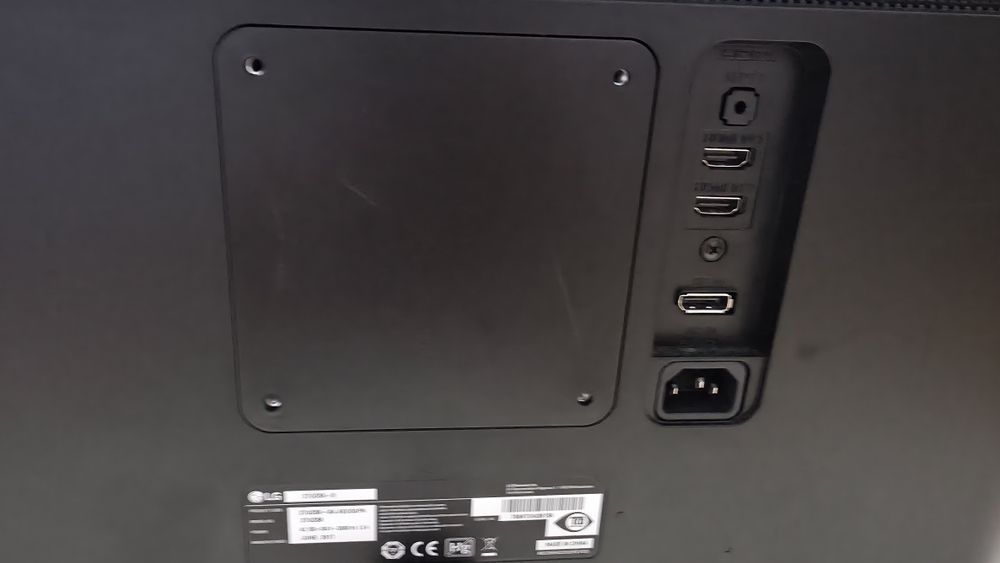 Monitor LG 27" 4K