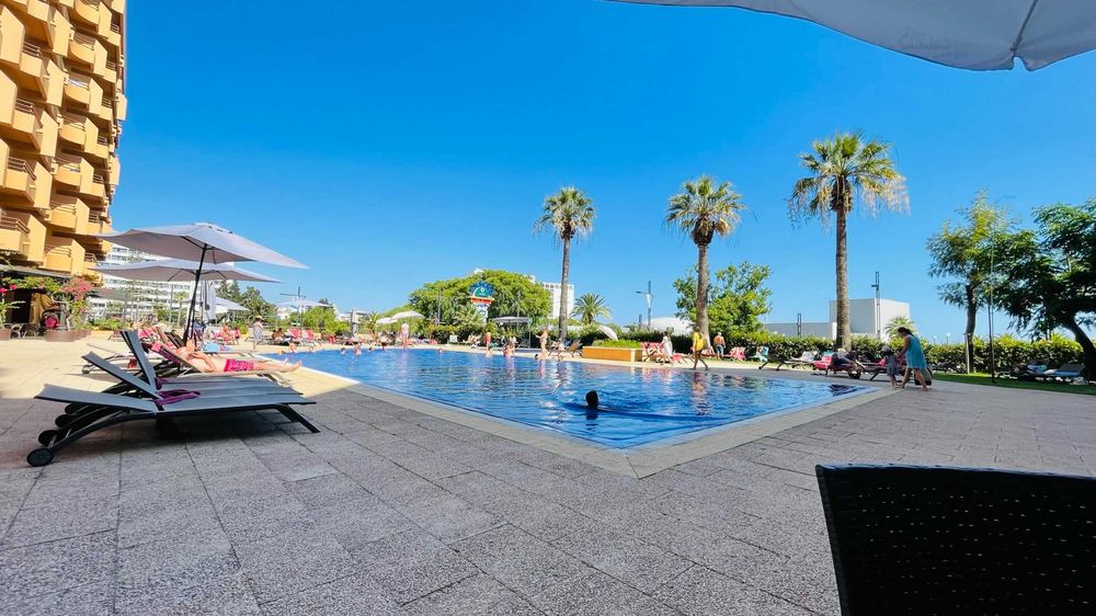 Ferias em Vilamoura compiscina e a 100mts da praia: 11/07 a 18/07