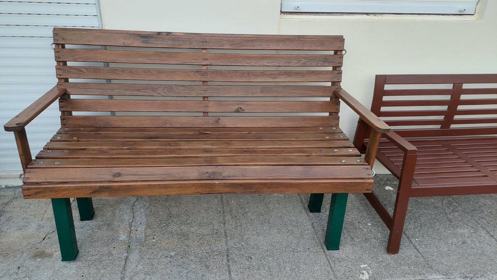 2 Bancos de Jardim