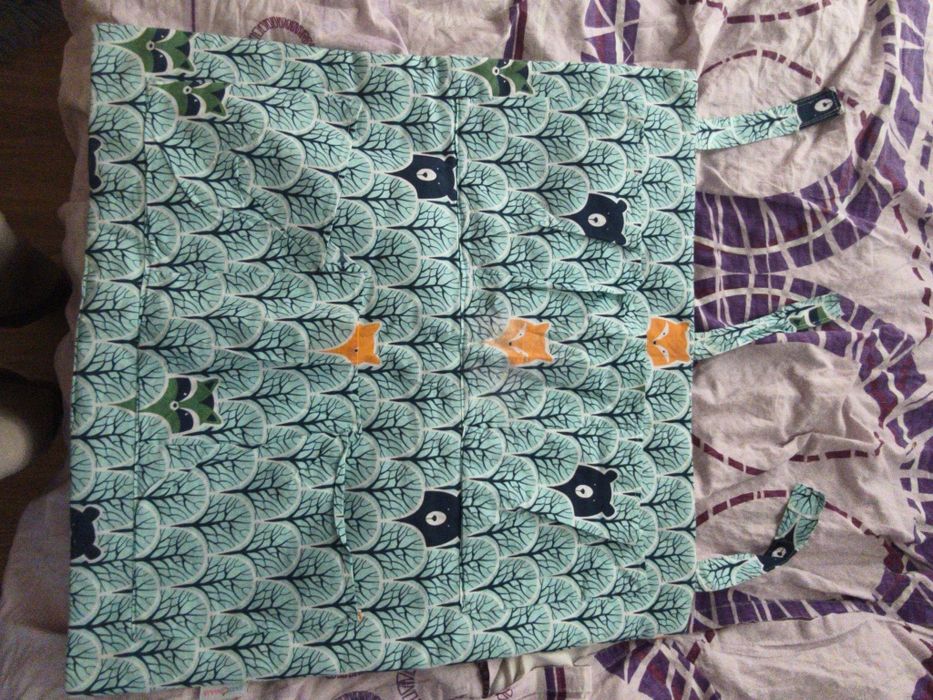 Organizer do łóżeczka