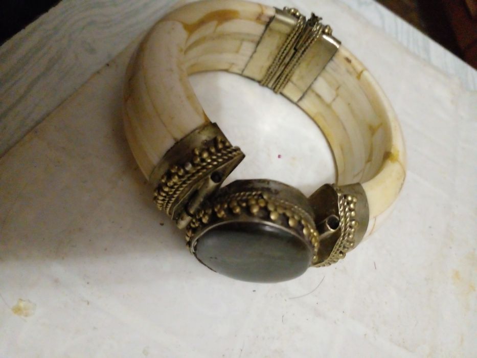 Винтажный ручной браслет