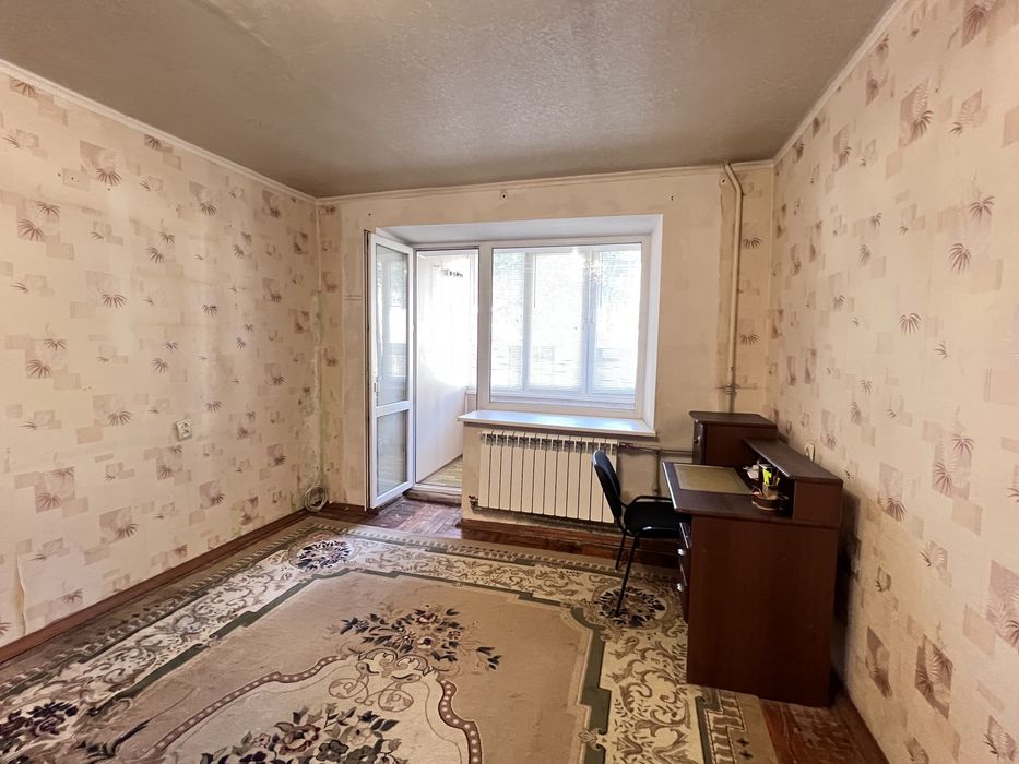 Продам 1 комнатную квартиру возле метро Заводская, ул. Георгия Тарасенка (Плехановская) 119