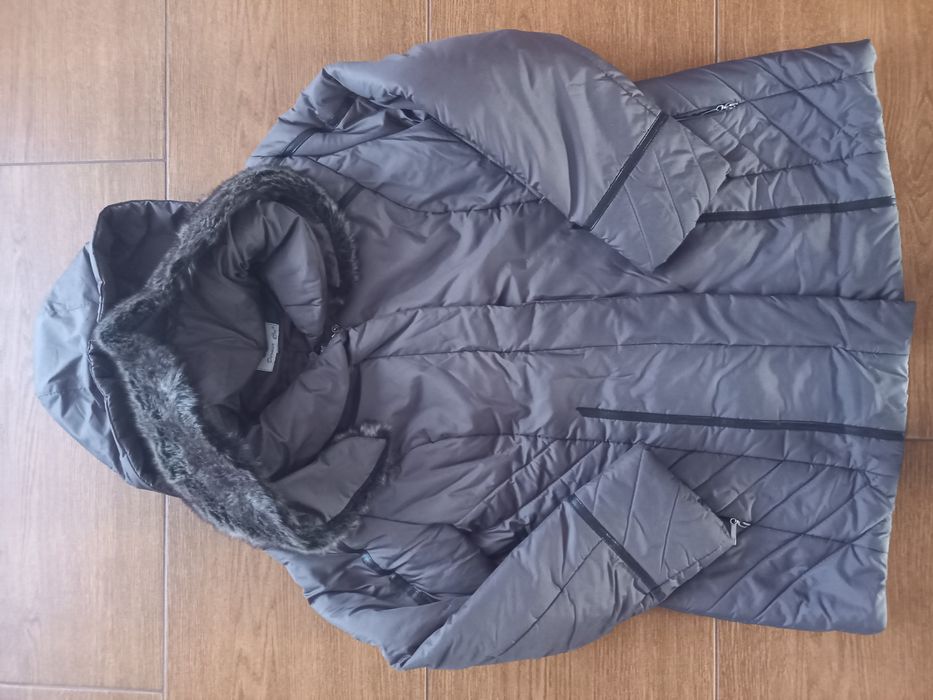 Kurtka w rozmiarze 46