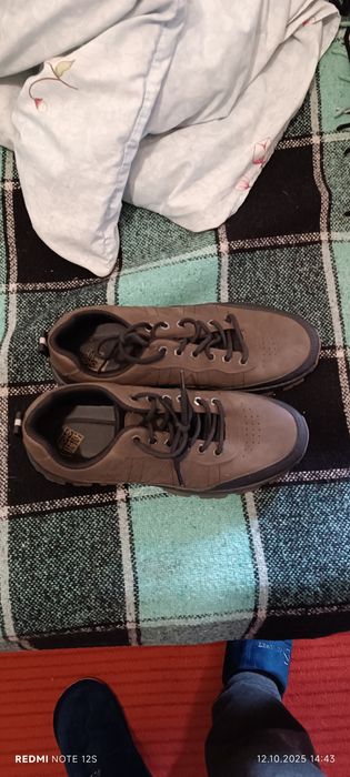 Кросівки мужские
