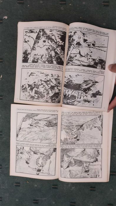 2 Livros de BD de Propaganda Politica da China