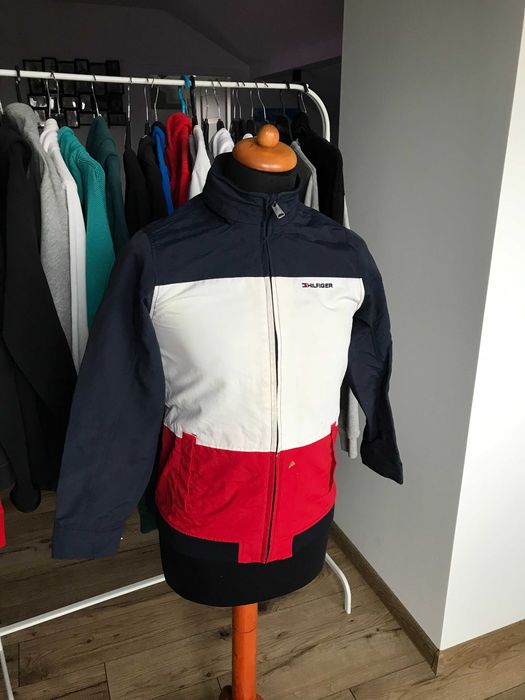 Kurtka lekka Tommy Hilfiger na zamek rozm. S