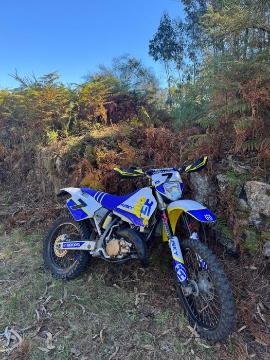 Husqvarna WR 125 11kw matriculada carta A1