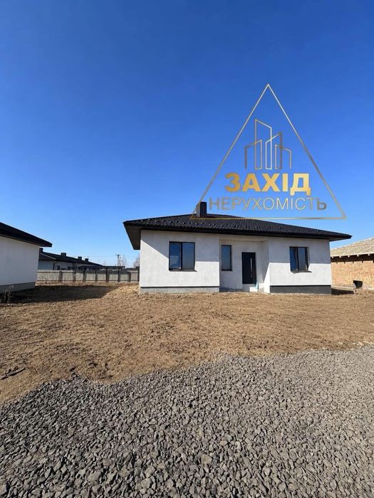Будинок 4к у с. Струмівка з ділянкою 5 сотих ГАЗ по вулиці