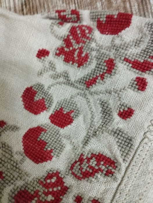 Платье-вышиванка антикварное