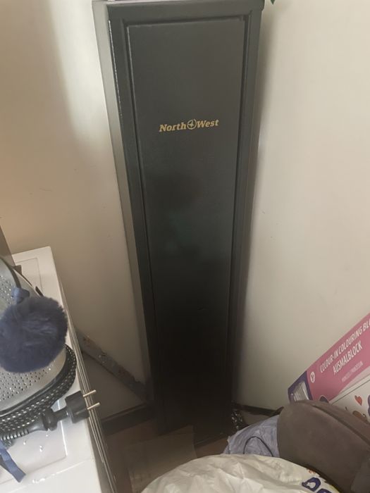 Cofre de armas “north west”