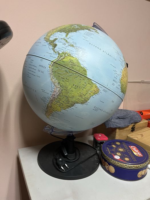 Globo com iluminação