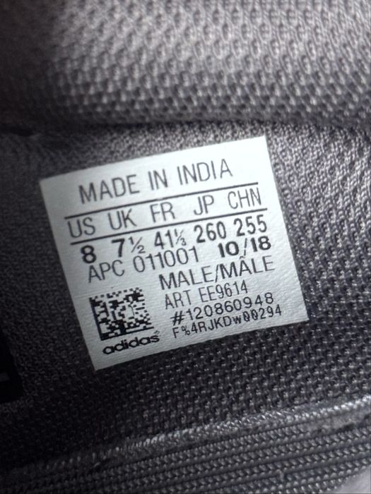 Чоловічі кросівки adidas yeezy boost 700 41 розмір