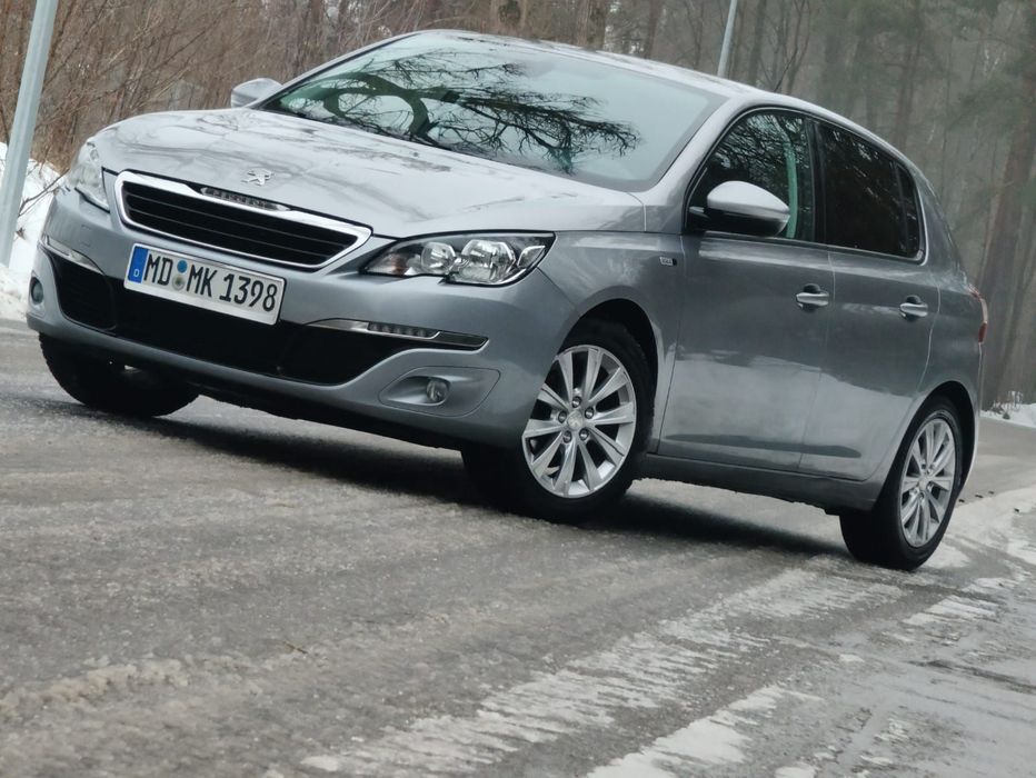 Peugeot 308 1.2 Benzyna 130 km Manual Serwis Dwa Klucze Kamera cofania