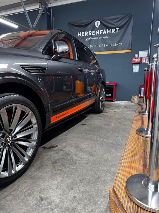 Bentley BENTAYGA Unico !