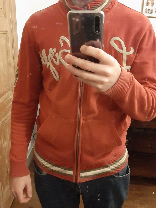 Casaco vermelho...64729802863745121