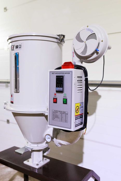 Сушильний бункер зі стійкою та контейнером