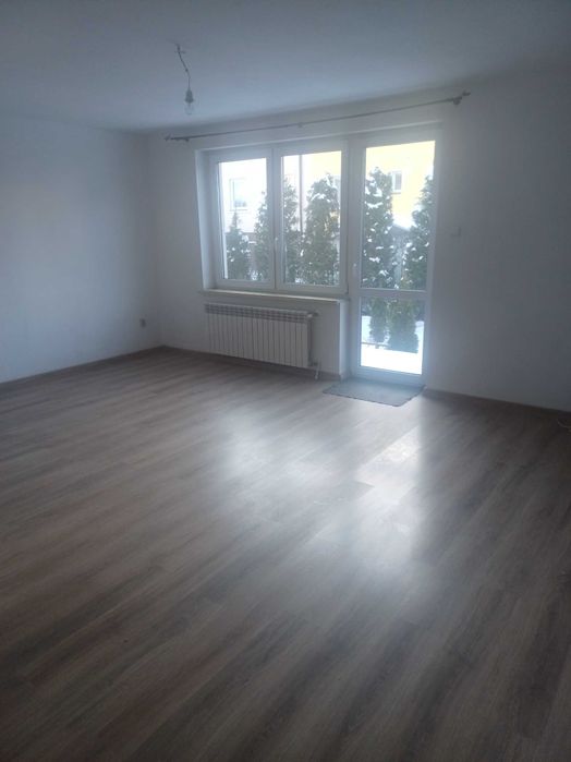 wynajmę mieszkanie  3 pokoje 70m Człuchów ul kamienna