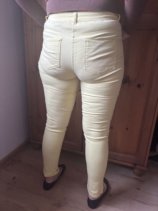 Jeansy żólte HM L