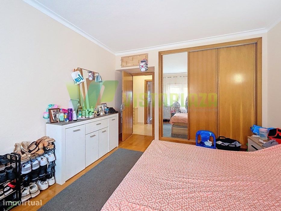 Apartamento T2 na Zona do Chinicato em Lagos, com Lugar de Garagem ...