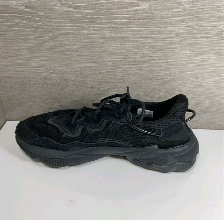 Фирменные Adidas Ozweego