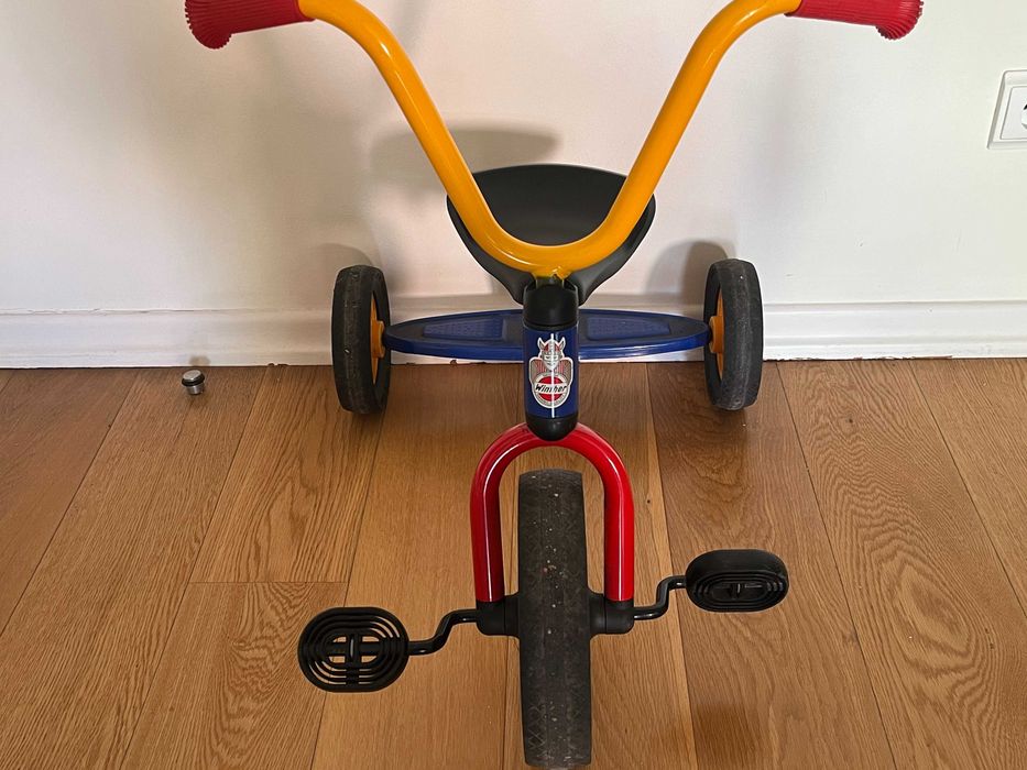 Triciclo infantil Winther tricycle low, em bom estado
