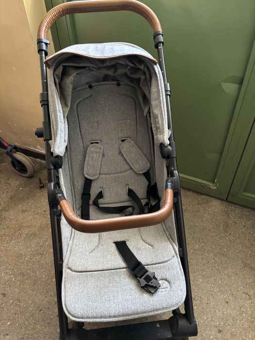 Wózek spacerowy mutsy