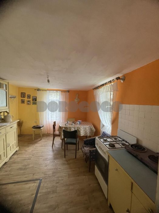 Продаж дачного будинка з ремонтом та гаражем!! Новосілки, Фастівський р-н