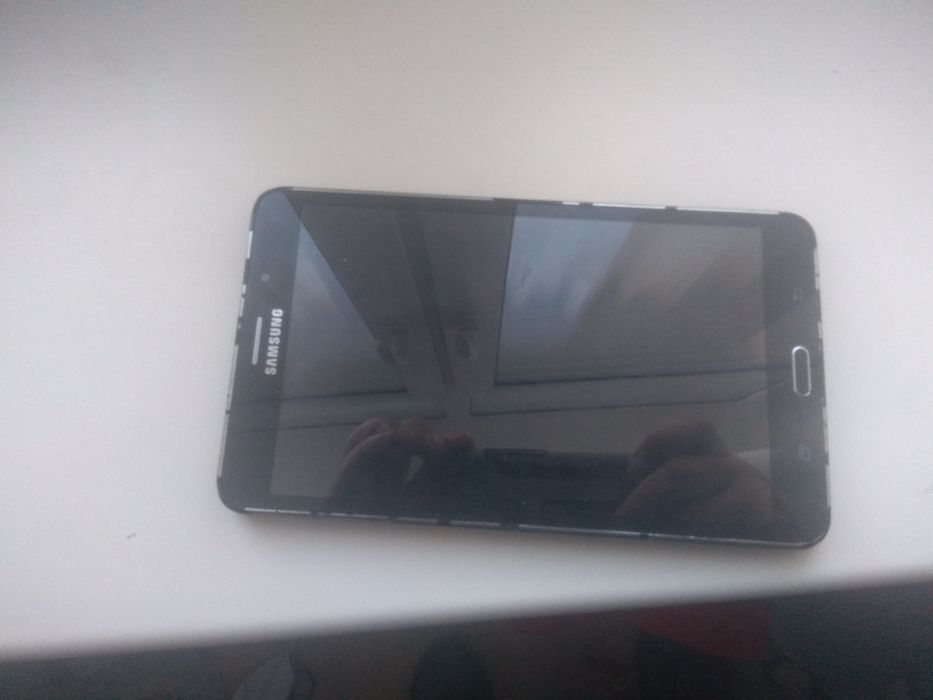 Продам планшет Samsung galaxy tab4