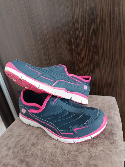 Кросівки Красовки жіночі Skechers р 39 . 26 см