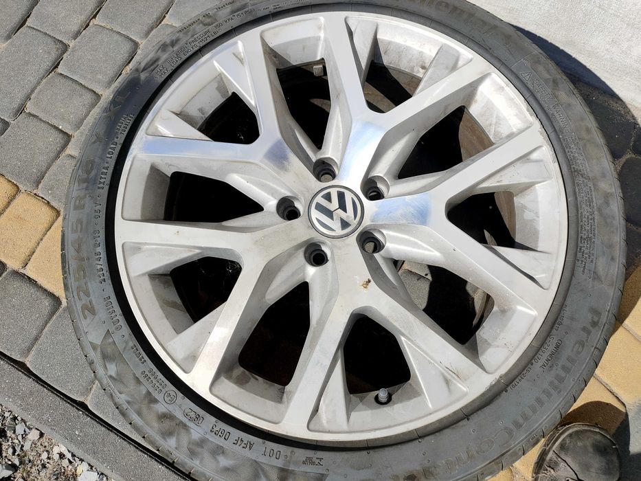 Felga felgi aluminiowa VW 18 Continental 225/45 xl 5x112
