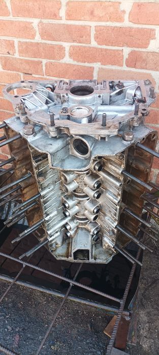 Продам блок двигуна з кожухом щеплення ГАЗ-53