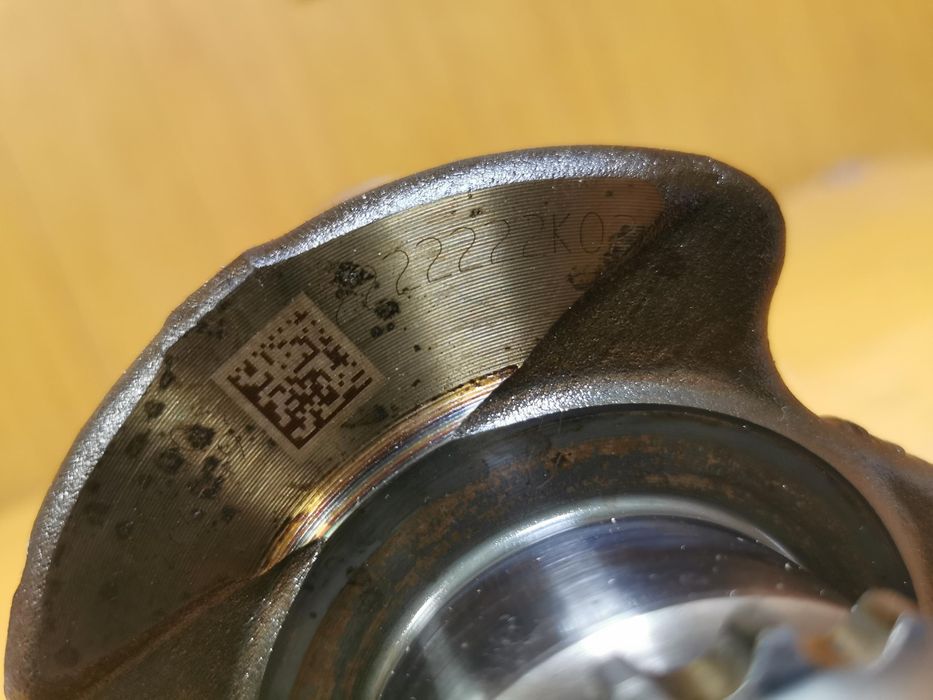 Wał korbowy bmw x6 e71  lci 30D 306km n57d30b