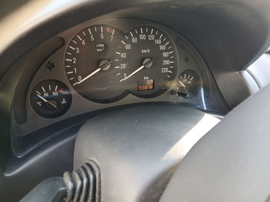 Opel Corsa C  1,0 2003r