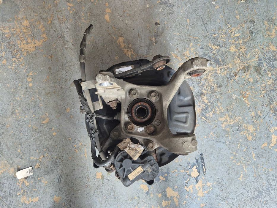 Ford Edge 2015 - 2018 Zwrotnica lewa tył