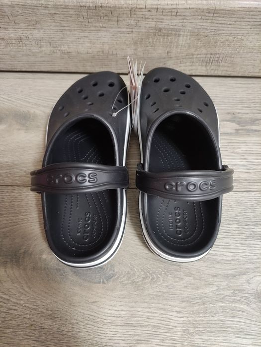 Оригінальні жіночі крокси шльопанці crocs bayaband