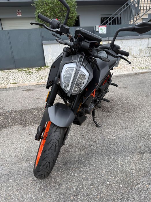 Mota KTM DUKE 125