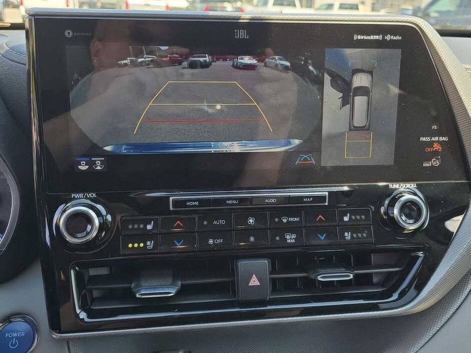 Toyota Highlander Hybrid Platinum      2022