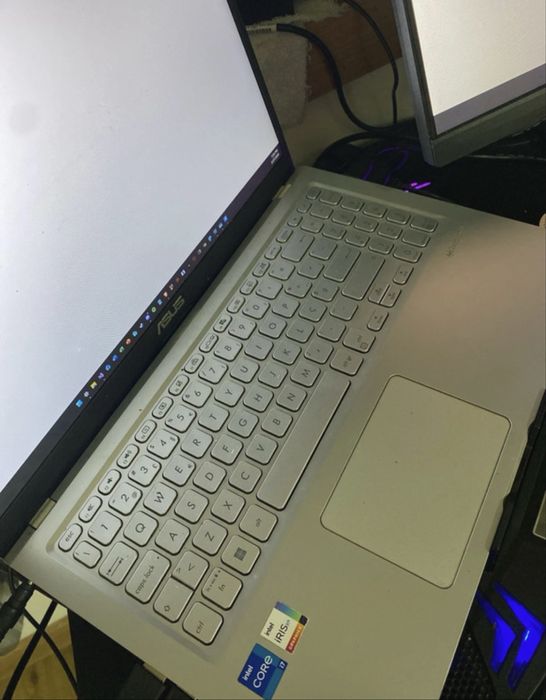 Portátil Asus F515EA-71ALHDSB2