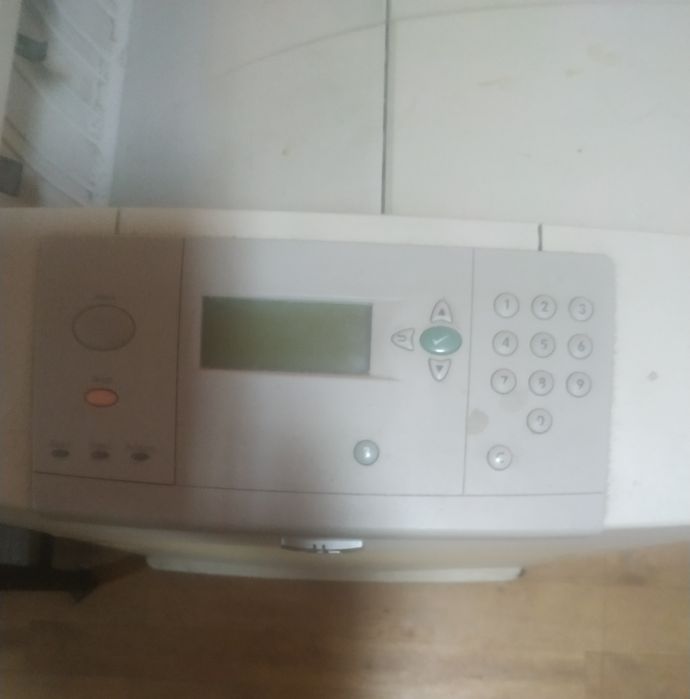 Принтер HP Laser Jet 9050dn