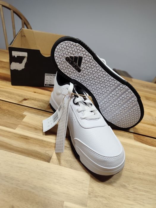 Tênis Adidas 38.5 novos originais