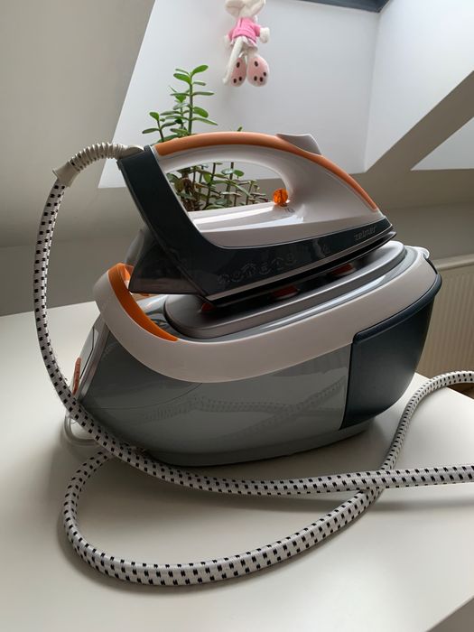 Żelazko z generatorem pary Zelmer