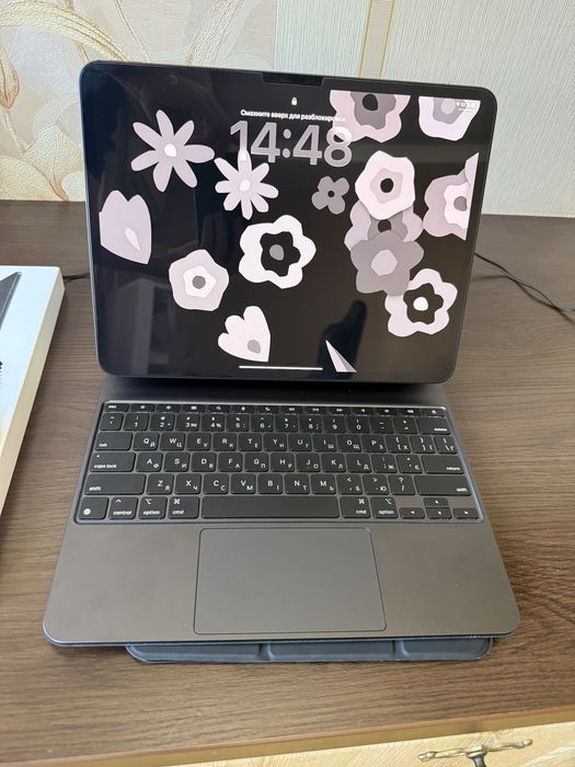 magic keyboard ipad 13 - купить планшет и электронную книгу - Цена