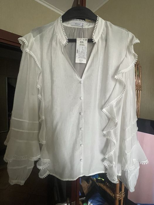 Блуза женская, новая RESERVID