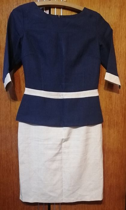 Майже нова, стильна сукня