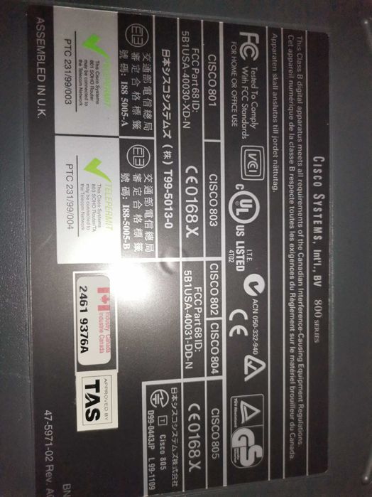 Router Cisco 803 novo
